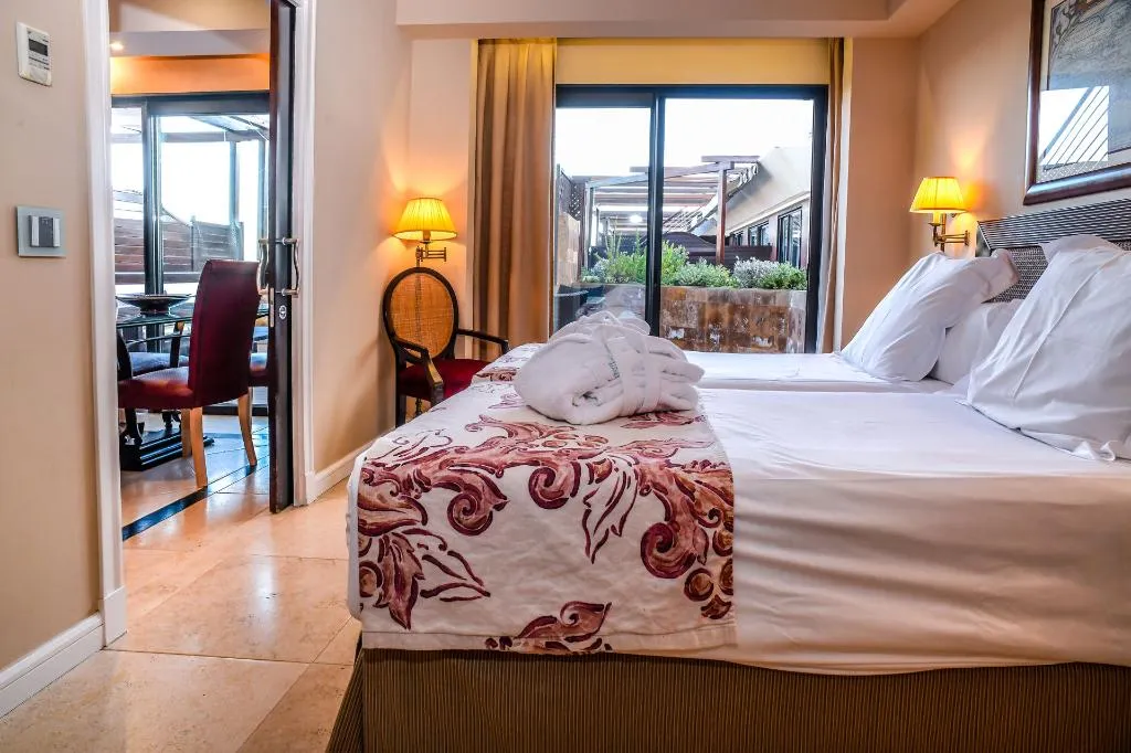 JUNIOR SUITE DELUXE CAPACITY 2 Room, Gran Hotel Guadalpin Banus, Costa Del Sol