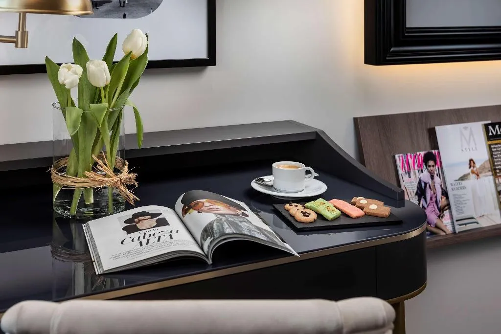 Double or Twin DELUXE Room, The Level At Hotel Melia Castilla, Madrid
