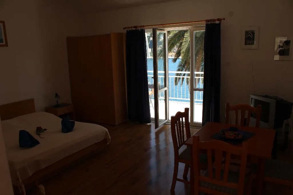STUDIO SEA VIEW WITH TERRACE Room, Apartments Lozica, Dubrovnik
