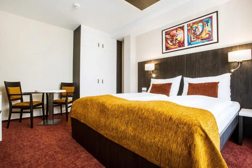 APARTMENT DELUXE Room, Wellness Hotel Step, Prague