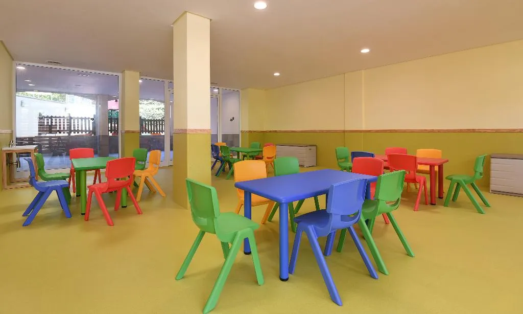 Sports and Entertainment, Protur Badia Park Aparthotel, Majorca