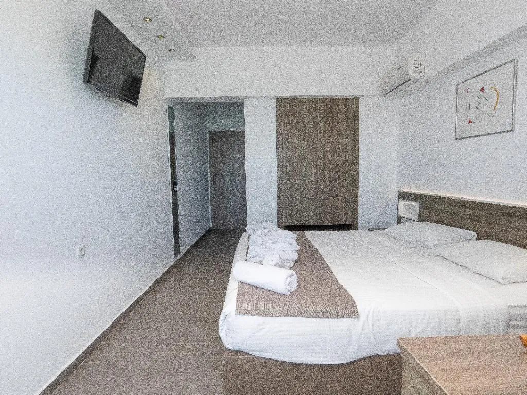 Double or Twin SIDE SEA VIEW Room, Kahlua Boutique Hotel, Crete