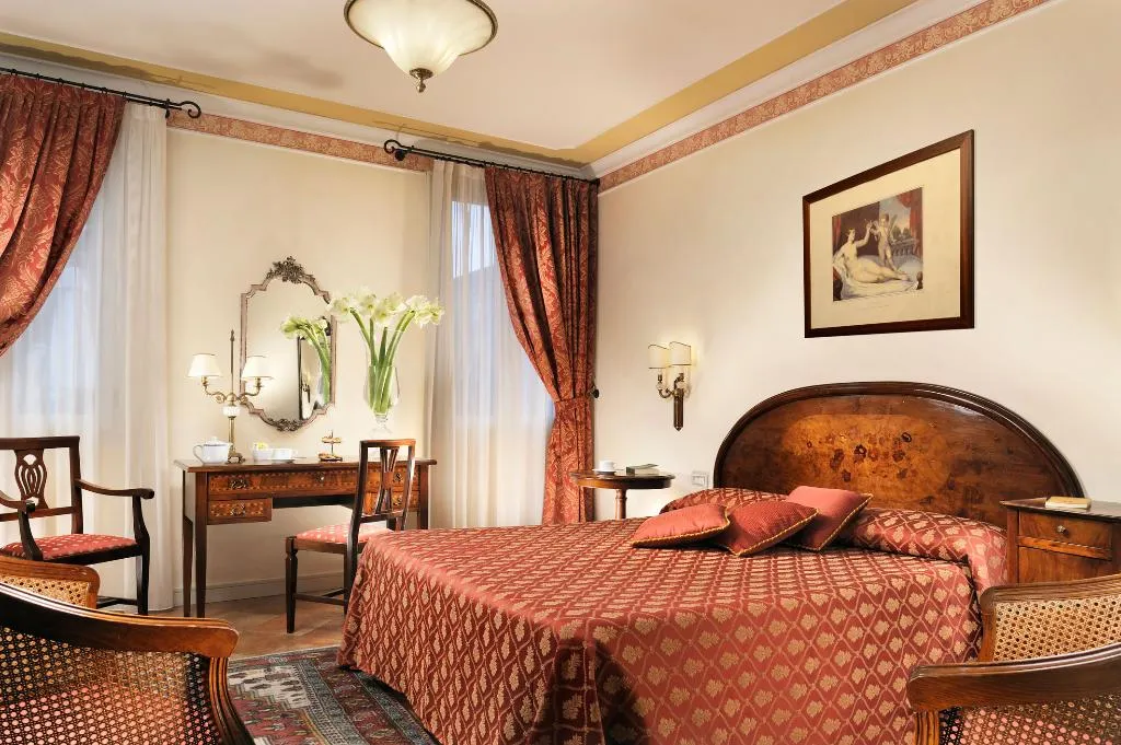 Double or Twin DELUXE Room, Villa Fiorita, Venice
