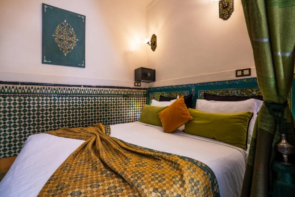 TRIPLE TWO BEDROOMS ONE BATHROOM Room, Riad 4 Jardins, Marrakech