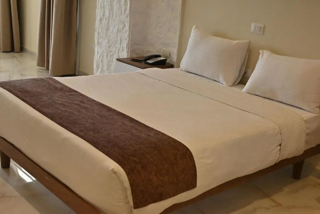 Room, Eyes Of Egypt Pyramids View Boutique Hotel, Cairo