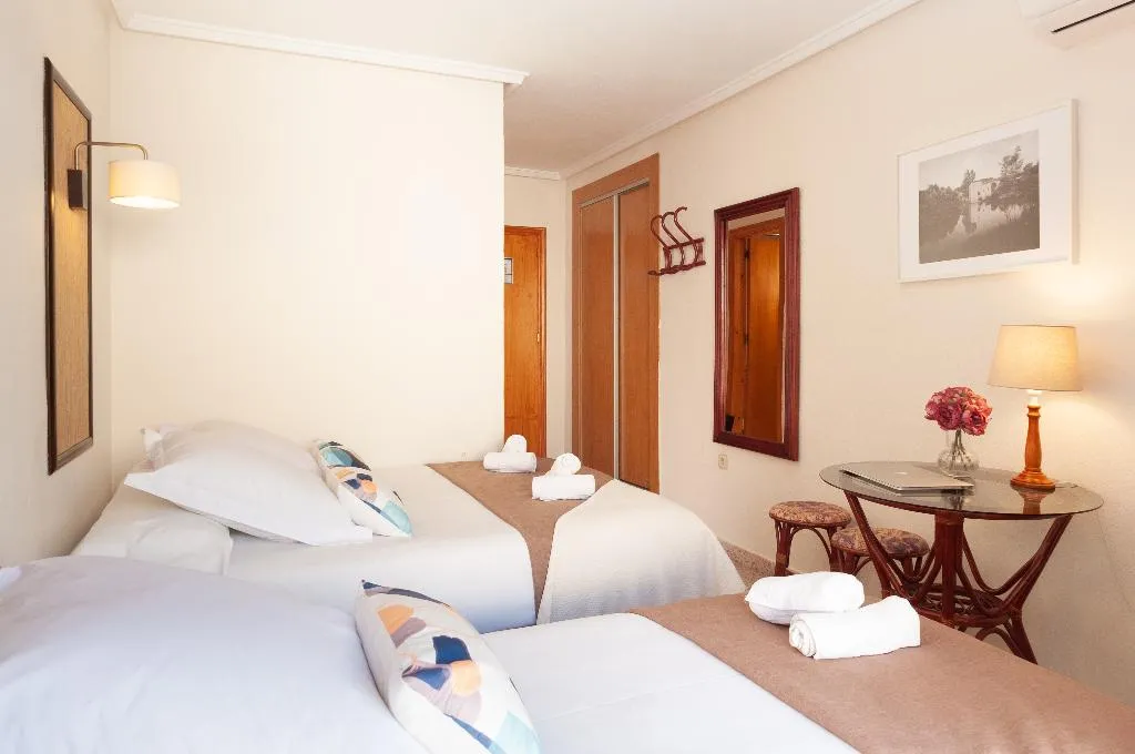 TRIPLE STANDARD Room, Eden Mar, Costa Blanca