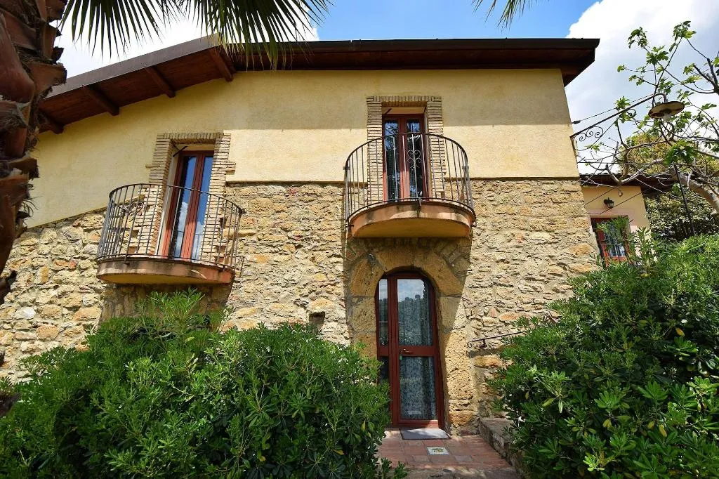 General view, Giucalem La Casa Negli Orti, Catania