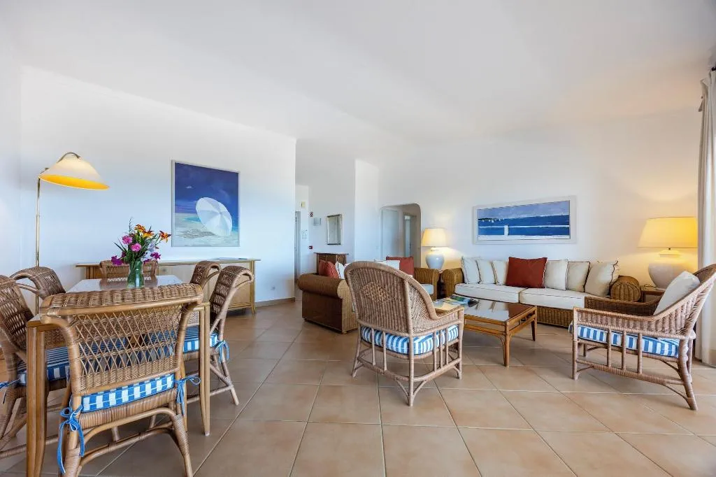 Room, Vila Palmeira, Algarve