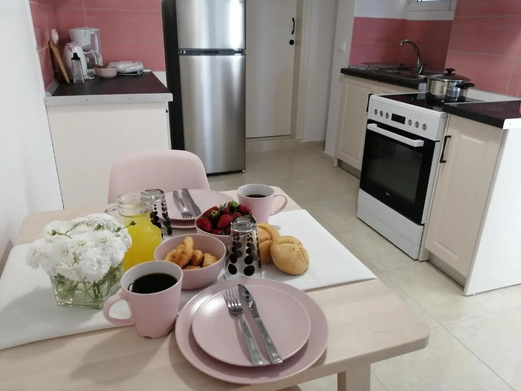 APARTMENT DELUXE Room, Roza studios, Corfu