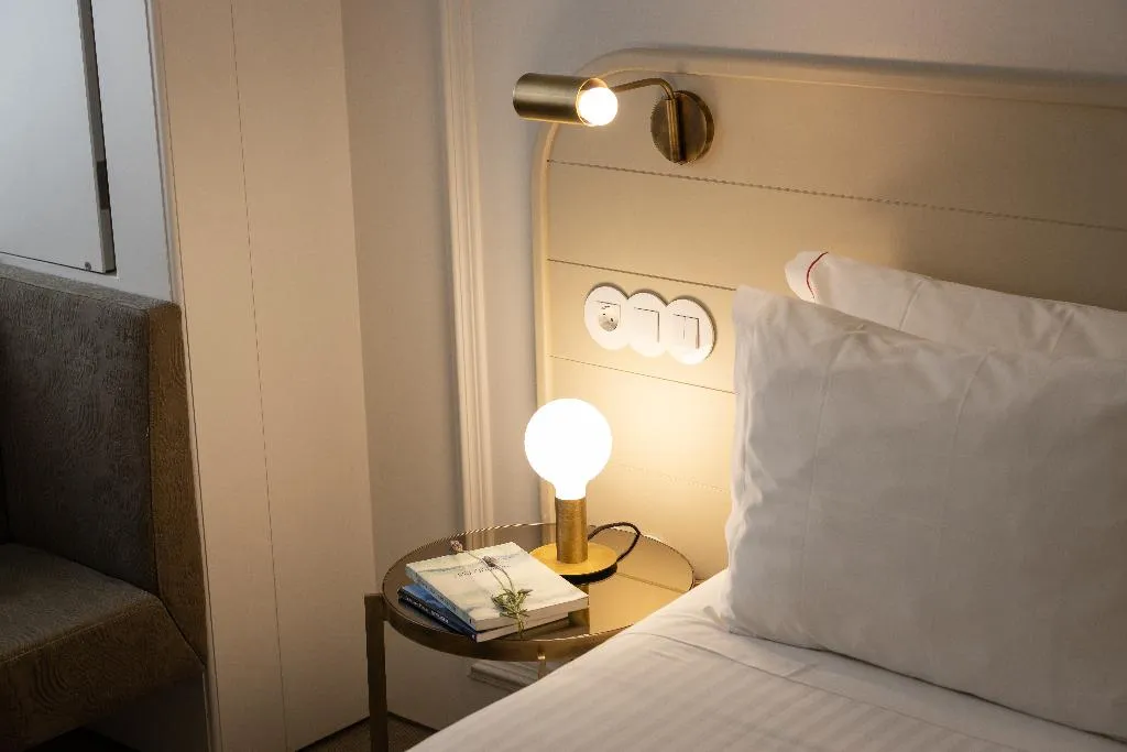 DOUBLE BASIC Room, Lisboa Pessoa Hotel, Lisbon