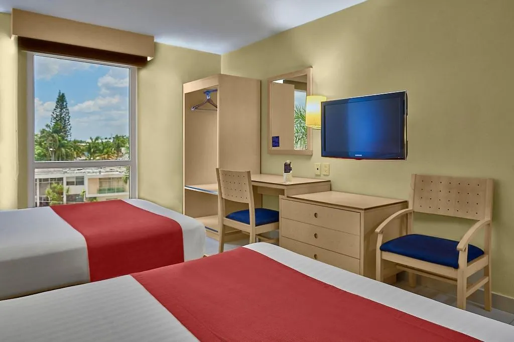 DOUBLE TWO DOUBLE BEDS Room, City Express by Marriott Campeche, Cancun Area