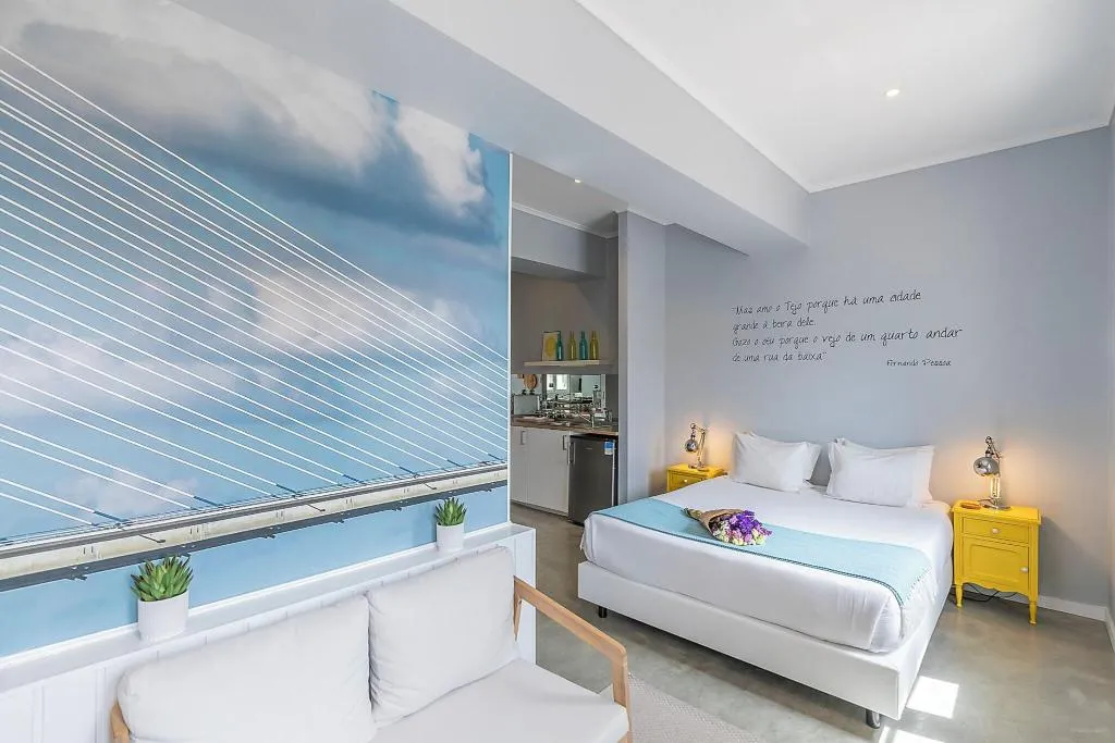 Room, Emporium Lisbon Suites, Lisbon