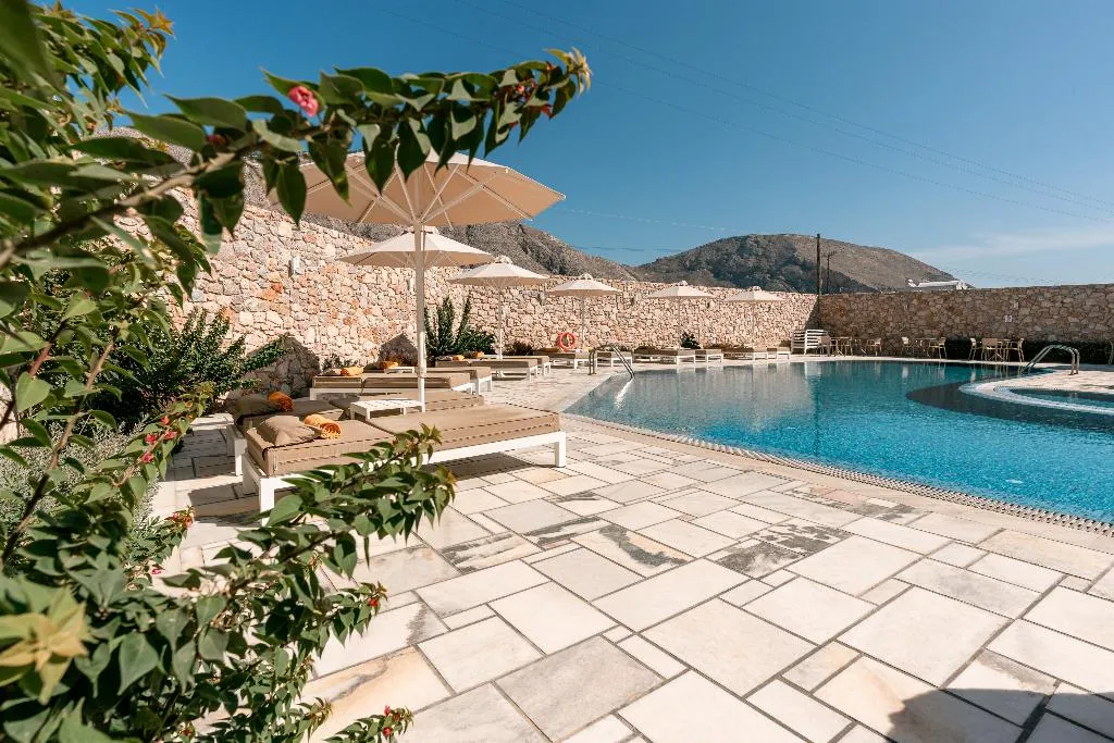 Pool, Margarenia, Santorini