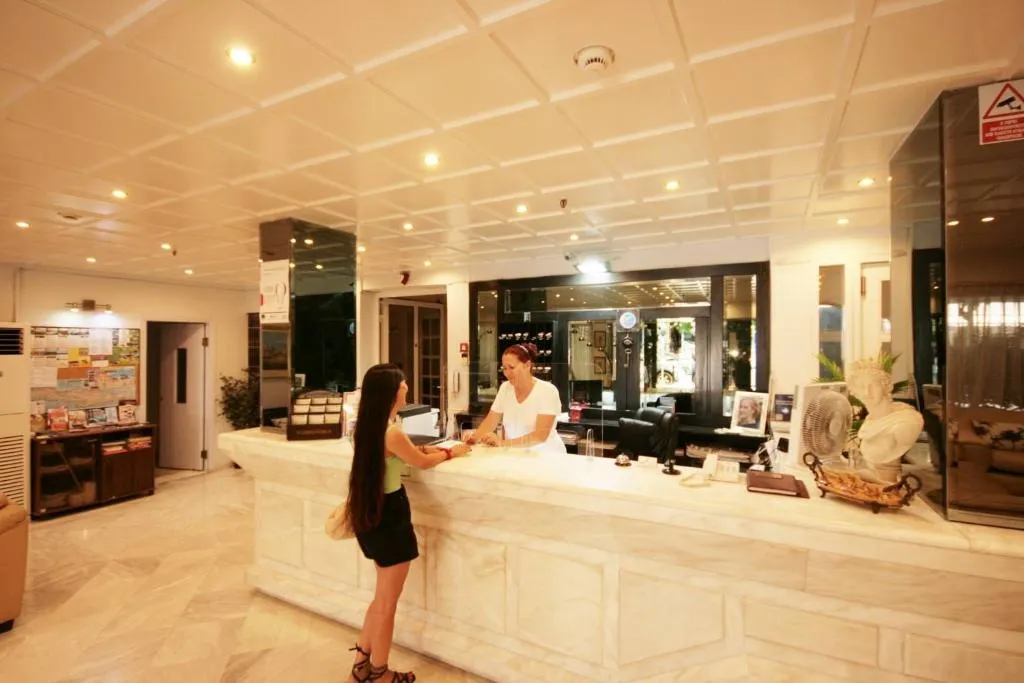 Lobby, Liberty CRE, Crete