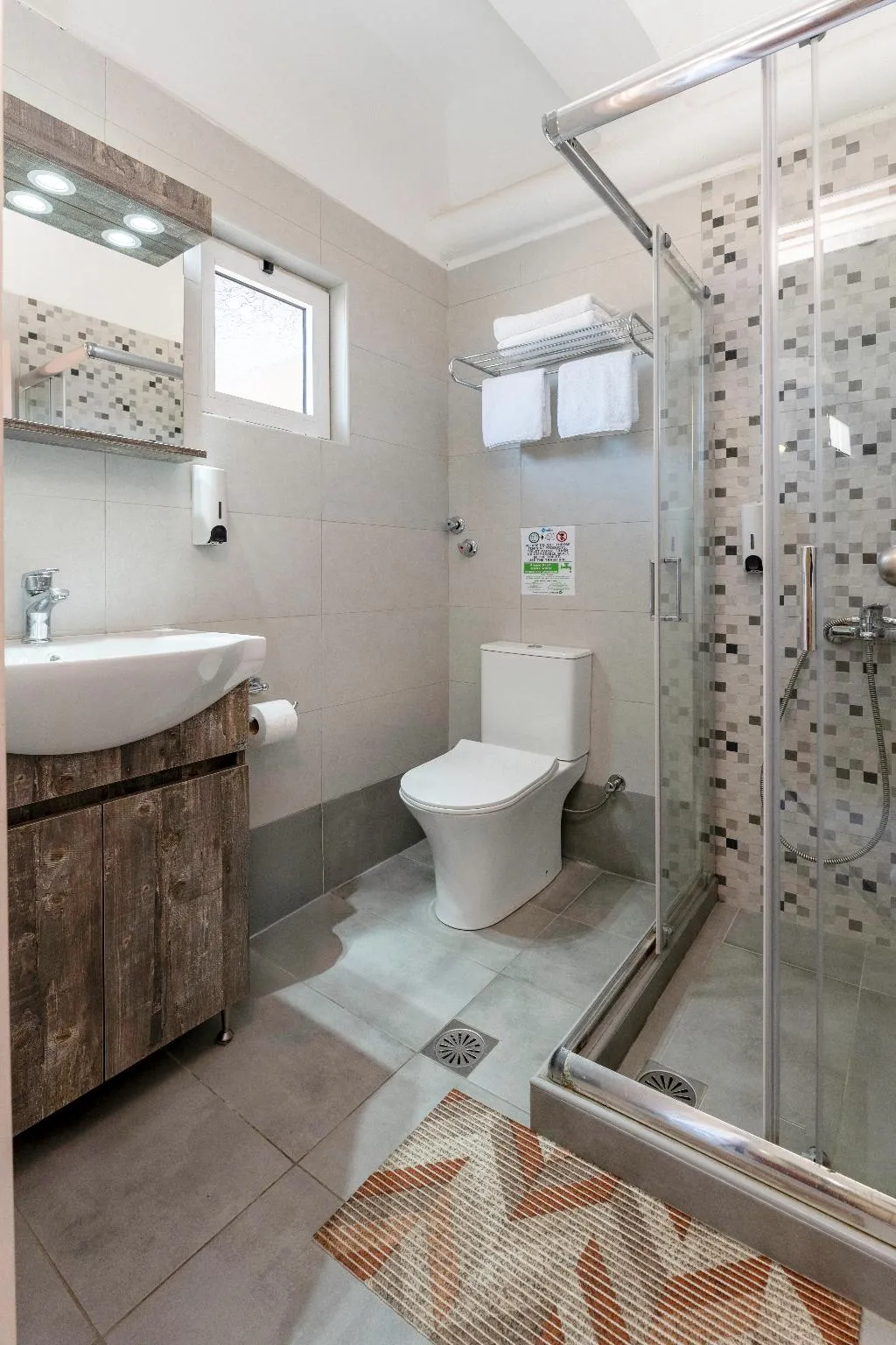 SINGLE STANDARD Room, Erato, Crete