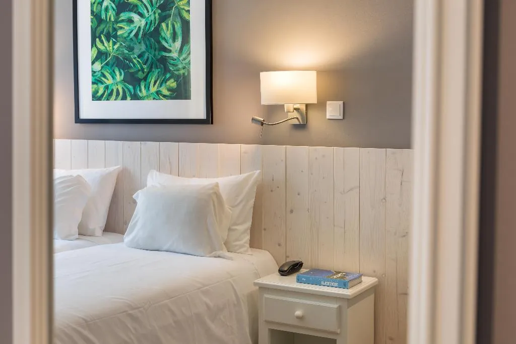 TWIN BASIC Room, AP Adriana Beach Resort, Algarve