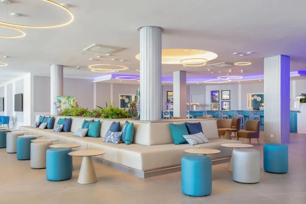 Bar, Bahia Principe Escape Coral Playa - Adults Only, Majorca