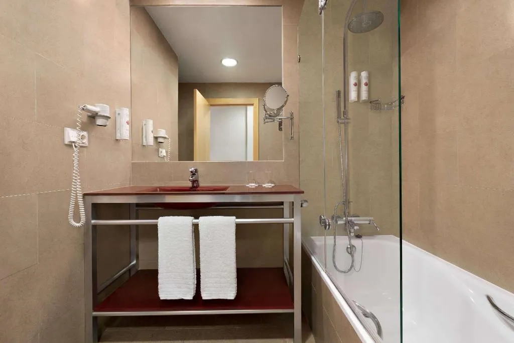 Room, Ramada by Wyndham Madrid Getafe, Madrid