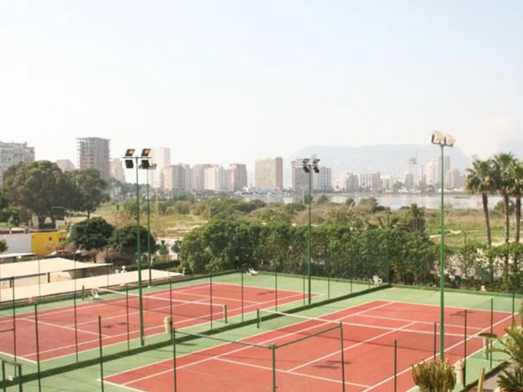 Sports and Entertainment, Turmalina, Costa Blanca