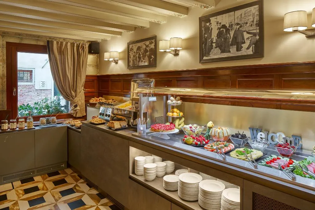 Restaurant, UNA HOTELS Ala Venezia - Adults +16, Venice