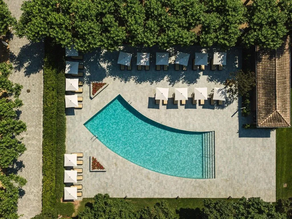 Pool, Hotel Balneari Termes Orion, Barcelona