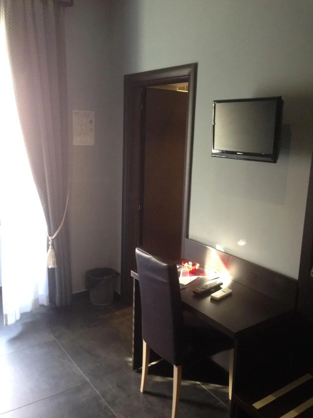 Room, B B La Casa Di Patty, Naples