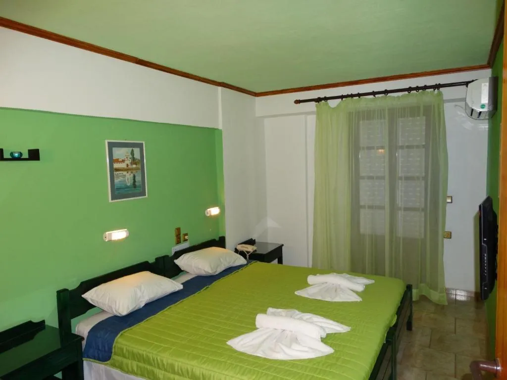 APARTMENT ONE BEDROOM Room, Aris Studios, Crete