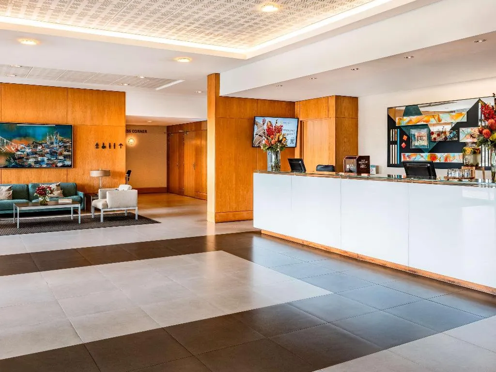 General view, Mercure Lisboa Almada Hotel, Lisbon