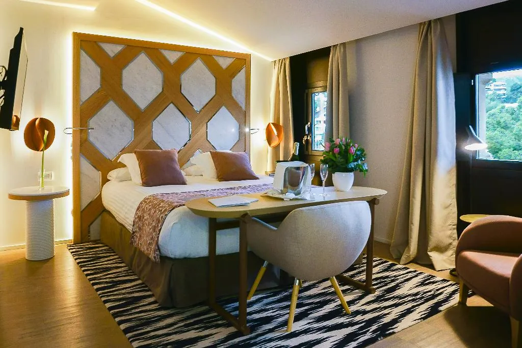Double or Twin STANDARD Room, Hospes Maricel & Spa, Majorca