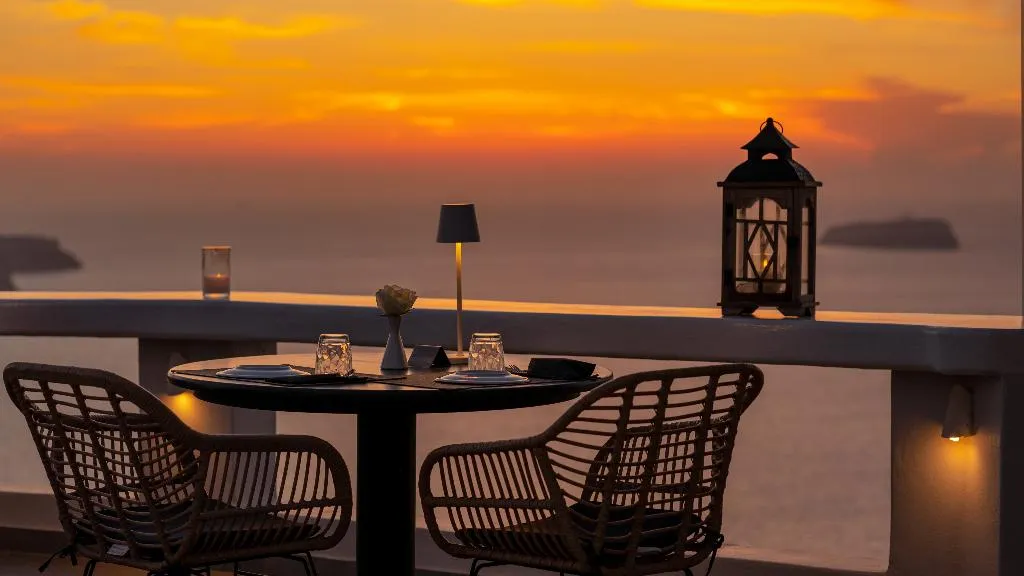 Restaurant, Athermi Suites, Santorini