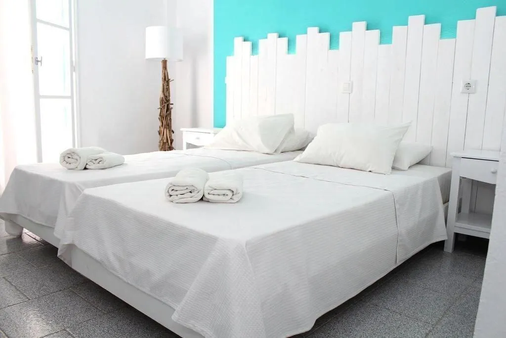 Room, Ikaros Hotel, Santorini