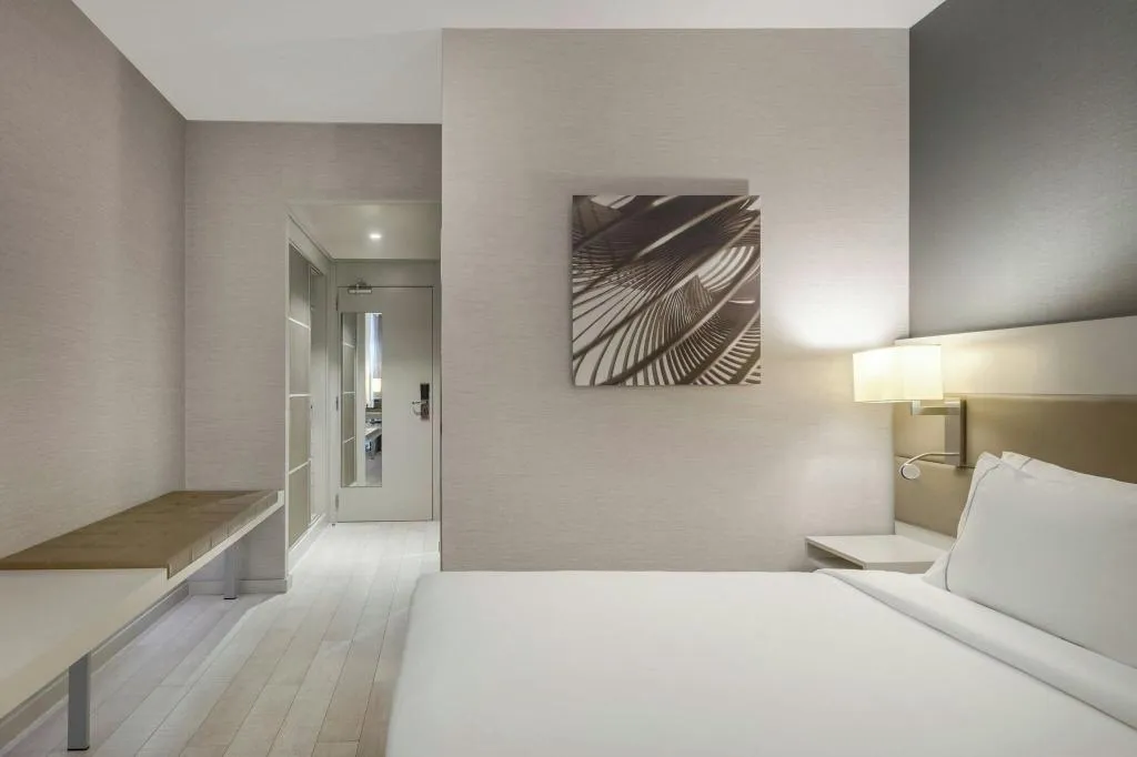DOUBLE KING SIZE BED Room, AC Sant Cugat, Barcelona