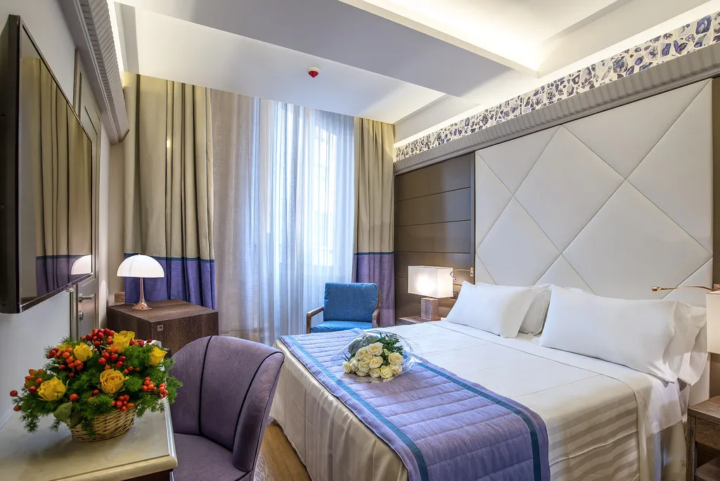 DOUBLE CLASSIC Room, Martis Palace Hotel, Rome