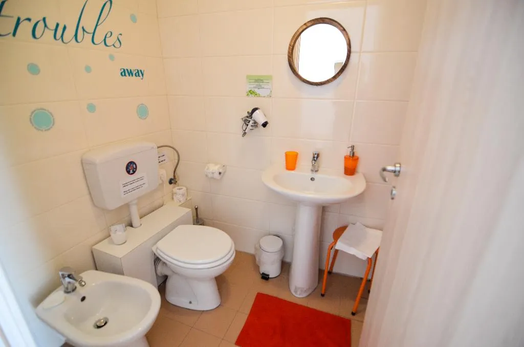 DOUBLE SUPERIOR WITH AIR CONDITIONING Room, B&B Tecla, Naples