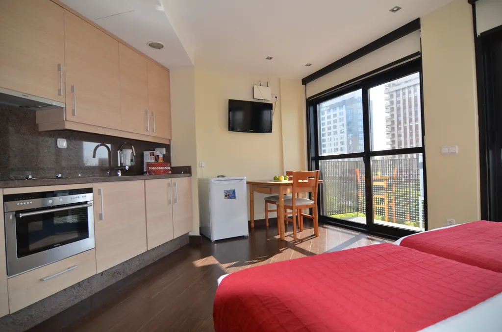 STUDIO CAPACITY 1 Room, Valencia Rental, Valencia
