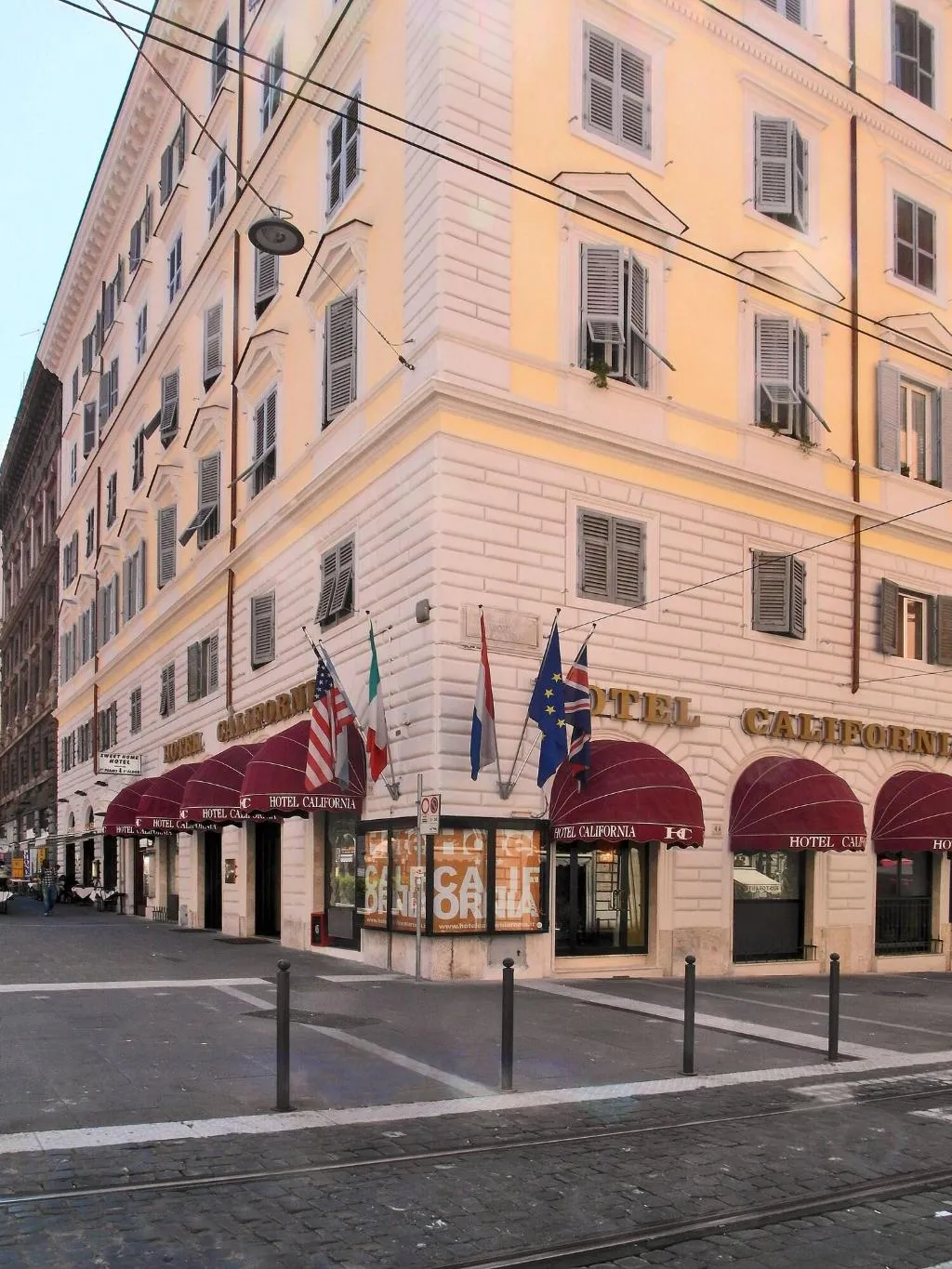 General view, California, Rome