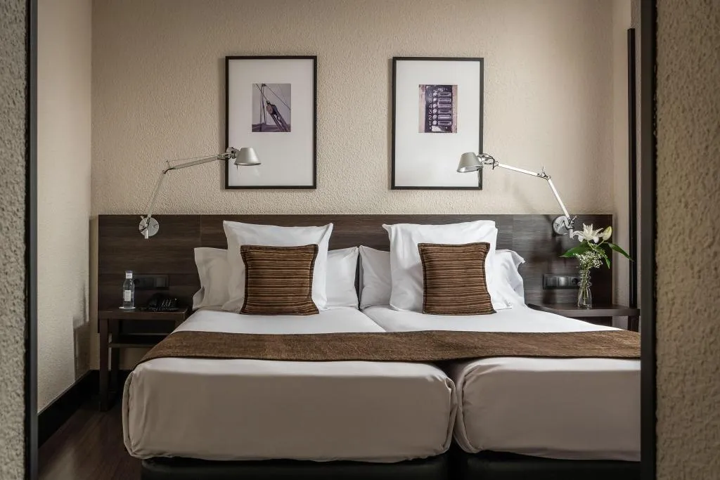 DOUBLE SUPERIOR Room, Medium Valencia, Valencia