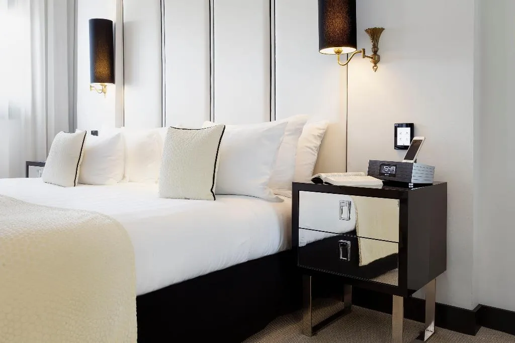 SUITE STANDARD Room, Melia Milano, Milan