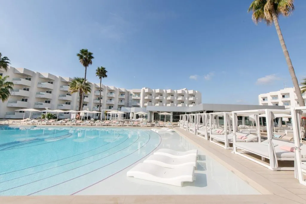 Pool, Hotel Garbi Ibiza & Spa, Ibiza