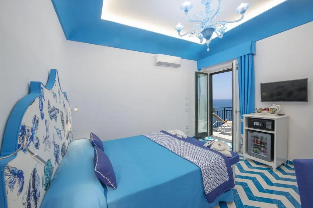 Room, Villa Maria Pia, Naples