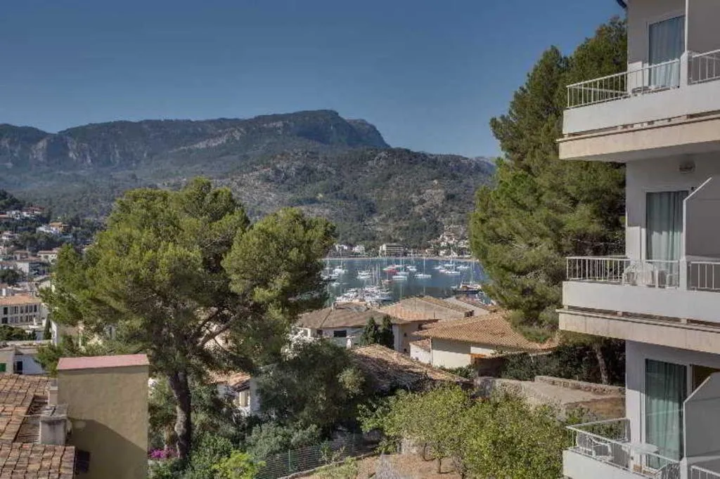 Terrace, Hotel Eden Nord Soller, Majorca