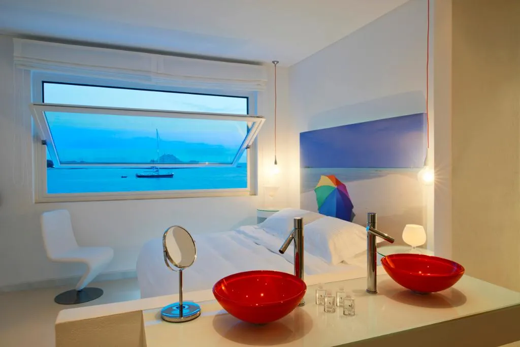 VILLA TWO BEDROOMS WITH PRIVATE POOL Room, Petasos Beach Resort & Spa, Mykonos