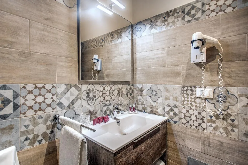 Double or Twin DELUXE Room, Rome Garden, Rome