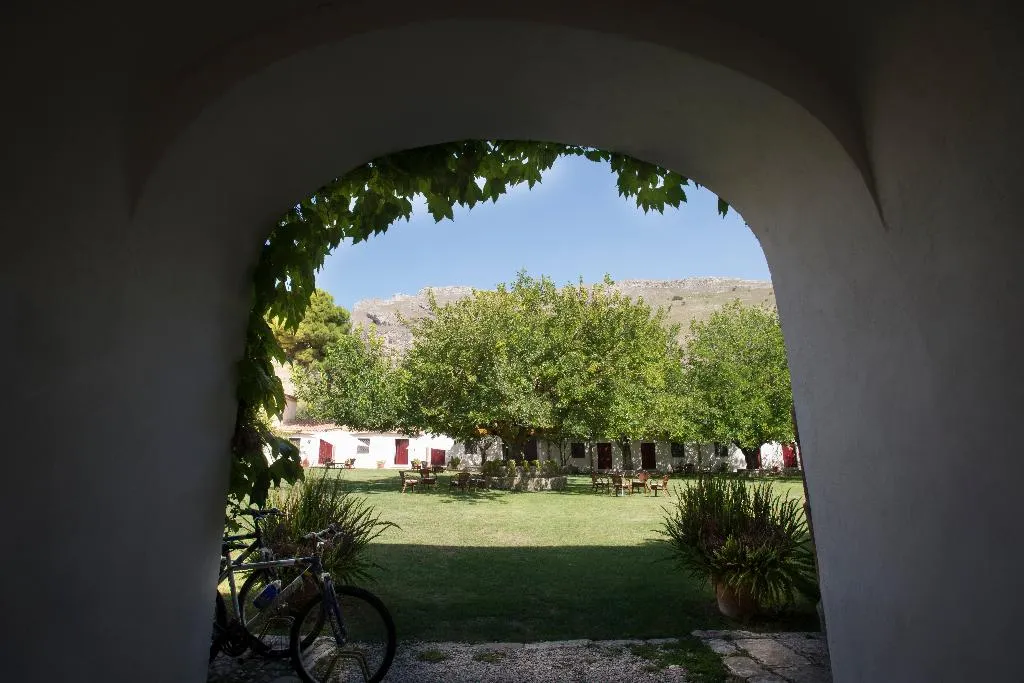 Lobby, Masseria Rossella, Palermo