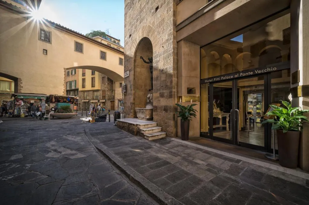 General view, B&B Hotel Firenze Pitti Palace al Ponte Vecchio, Florence