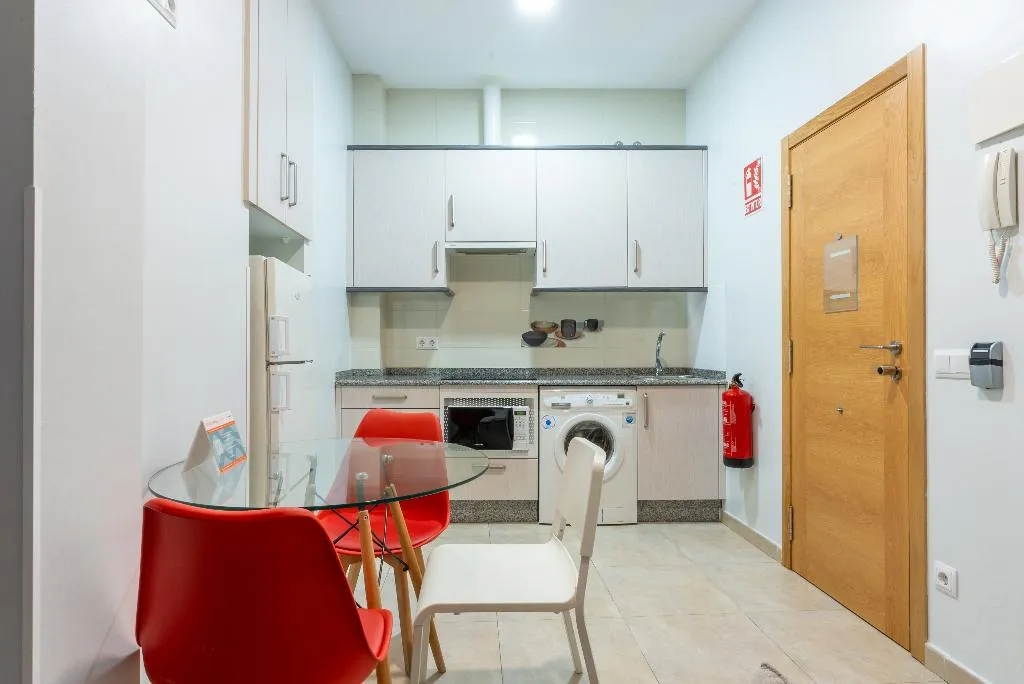 APARTMENT CAPACITY 2 ONE BEDROOM Room, Smartr Chueca, Madrid
