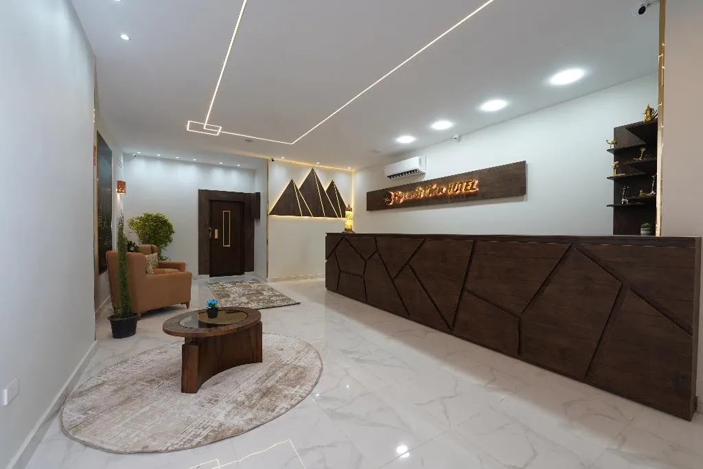 Lobby, Pyramids Khan Hotel, Cairo