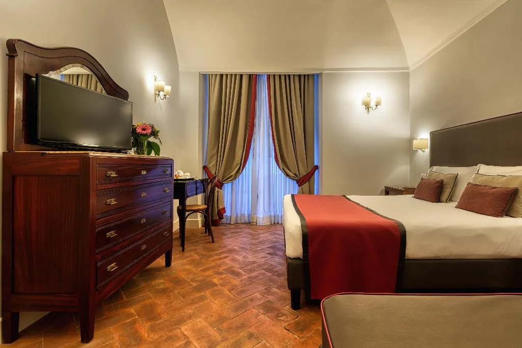 TRIPLE COMFORT Room, Decumani Hotel de Charme, Naples