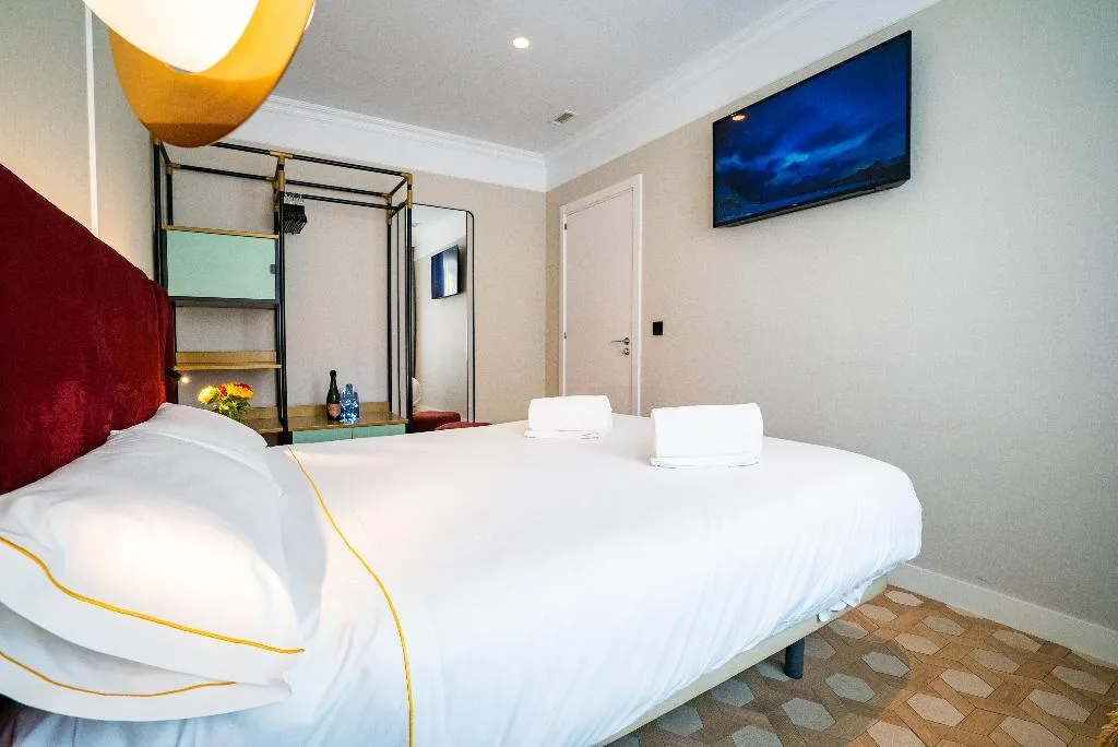 APARTMENT TWO BEDROOMS Room, SmartRental Collection Gran Vía Capital, Madrid