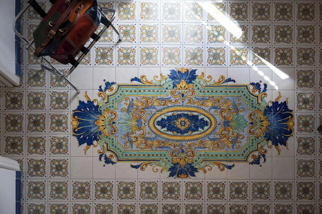 Lobby, Residenza Luce, Naples